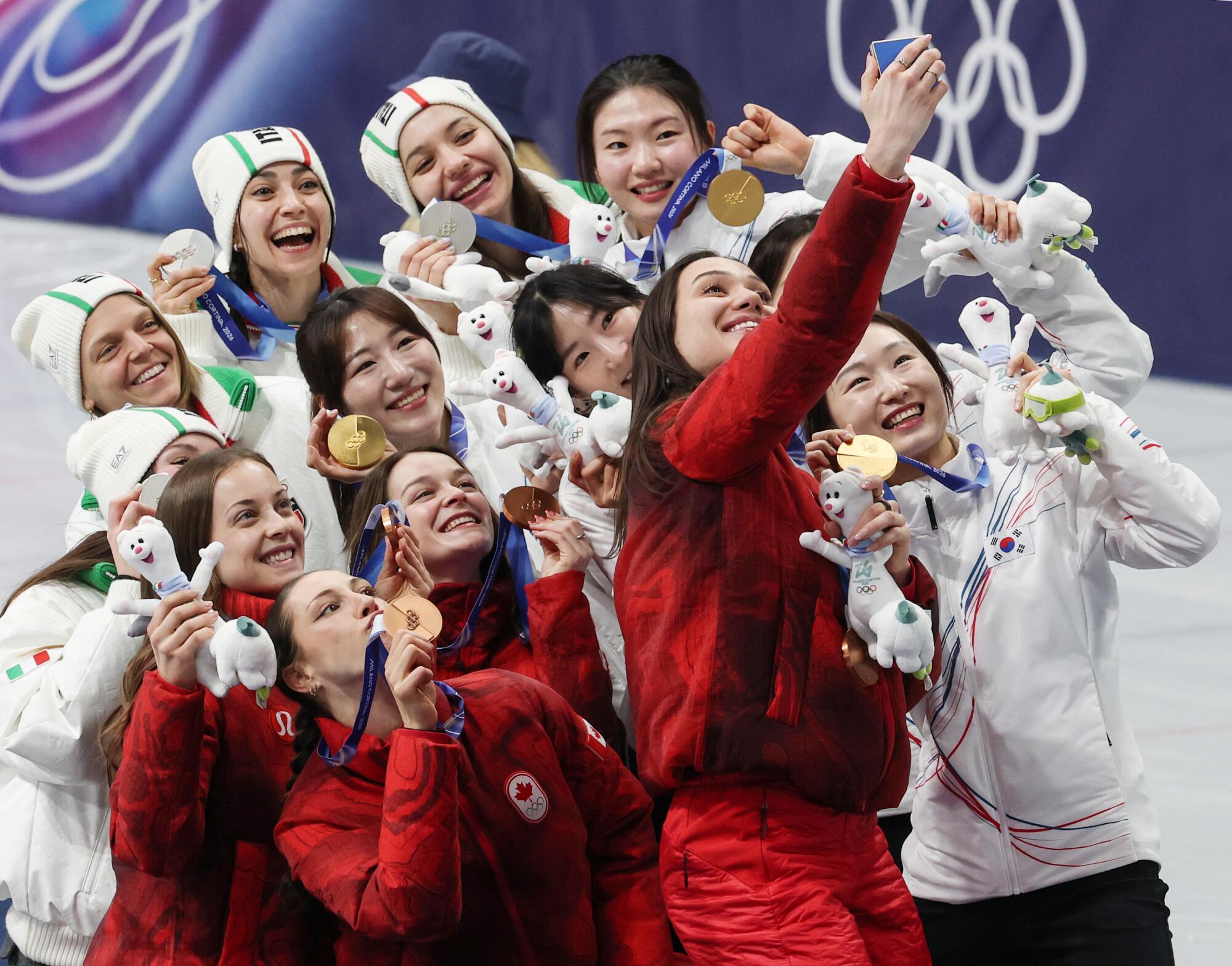 Medals and a selfie for Italy, Korea and Canada at the Women's Team Short Track Speed Skating finals.