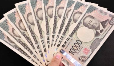 Yen's purchasing power sinks to 53-year low, one-third of peak