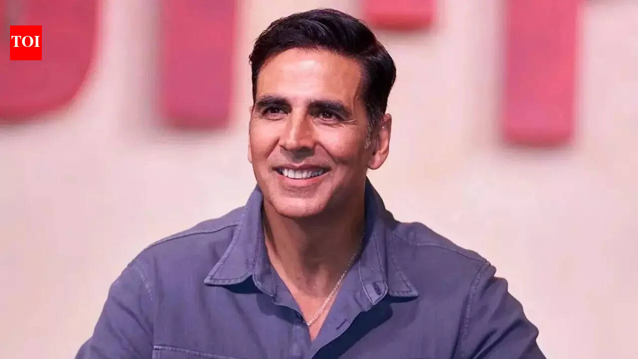 Akshay Kumar recalls what he did when he liked a girl in college: 'All her neighbours beat me up' | Hindi Movie News