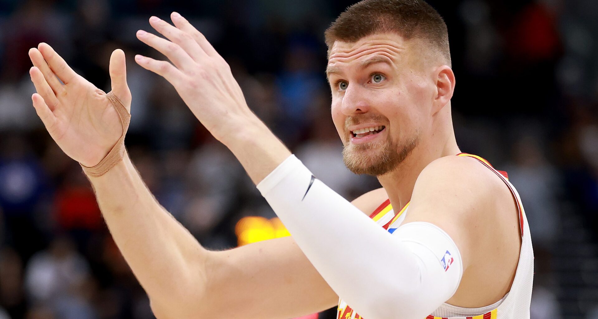 Warriors 'Concerned' on Kristaps Porzingis Long-Term Health