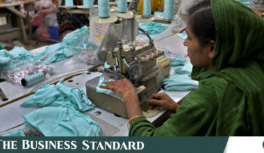 RMG exports fear order loss as US buyers 'sit on the fence' over tariff shifts