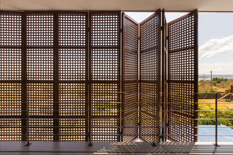 Thermal Memory: How Climate Shapes Architectural Heritage - Image 6 of 13