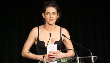'Twilight' star Kristen Stewart faces 'word salad' backlash over ICE comments