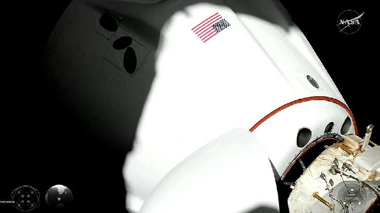 SpaceX Crew-12 Dragon spacecraft docks with space station - news.cgtn.com