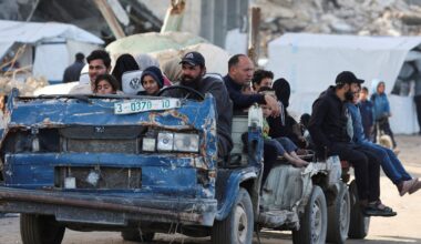 Israel’s war on Gaza decimated transport and even made walking perilous | Israel-Palestine conflict