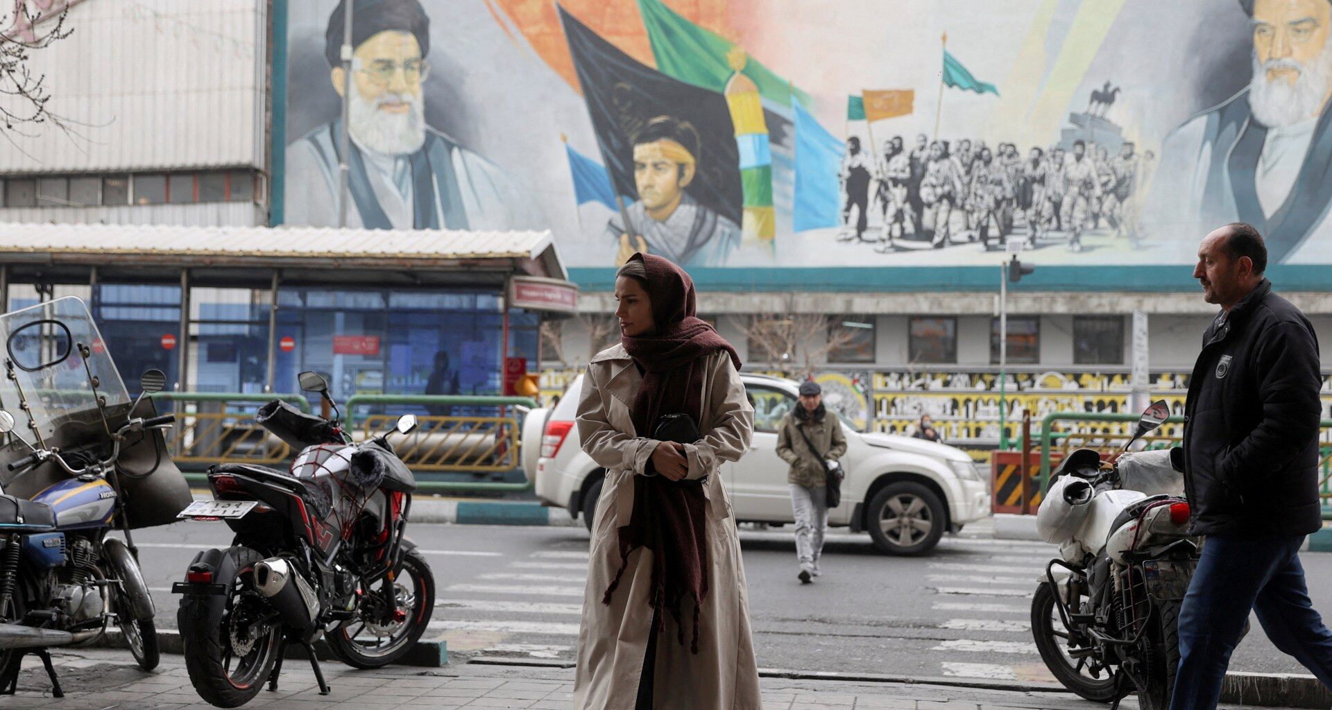 Iran arrests prominent reformist politicians, cites links to US, Israel | News