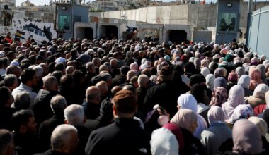 Israel heavily curbs Palestinians from Ramadan Friday prayers at Al-Aqsa | Israel-Palestine conflict News
