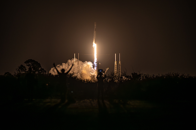 SpaceX’s most-flown Falcon booster launches on record 33rd flight – Spaceflight Now