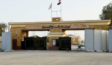 UN backs Rafah crossing reopening, stresses safe passage for civilians