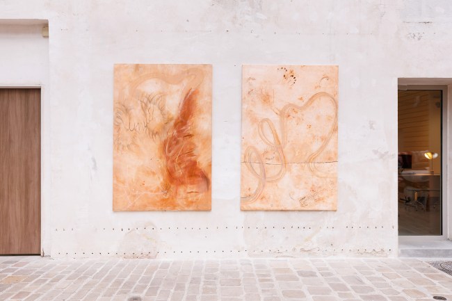 Visiting the French capital region's centres d'art