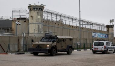 1,200 Former Israeli Officials Call for Rejecting Death Penalt...