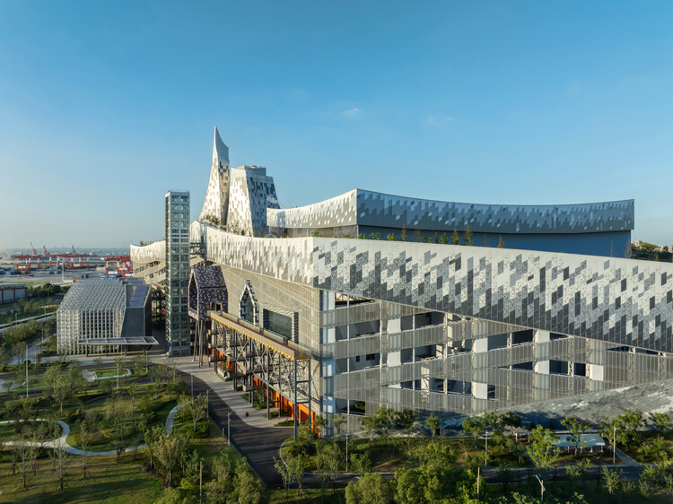 Baoshan Waste-to-Energy Center / Ballistic Architecture Machine - Exterior Photography