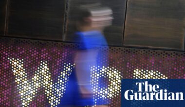 UK ad agencies undergo their biggest exodus of staff as AI threatens industry | Advertising