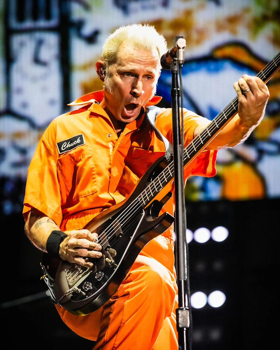 2. Mike Dirnt