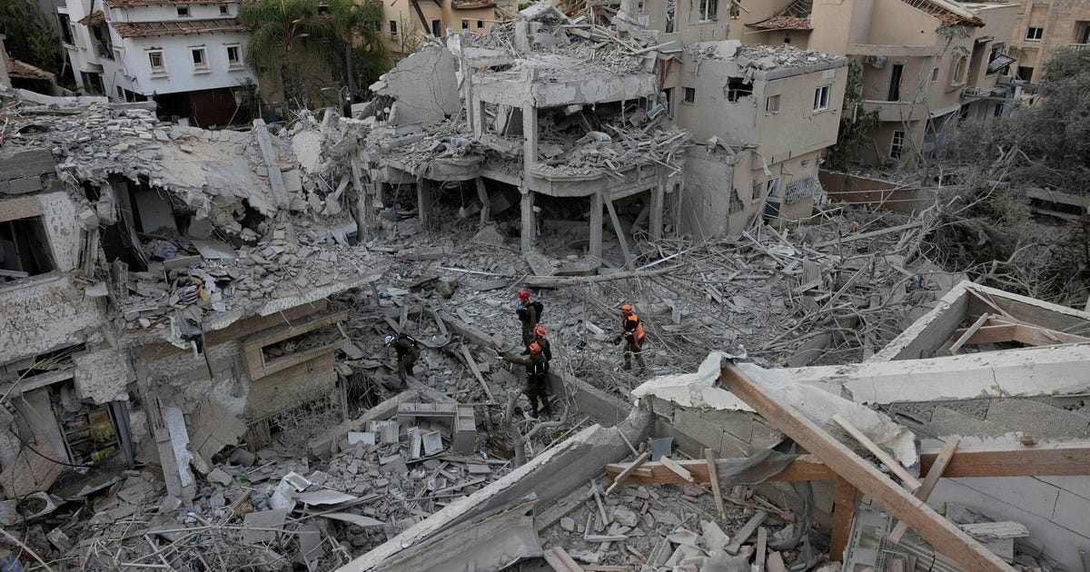 As Israel's War Machine Revs Up, the Costs of a War With Iran Could Hit Home