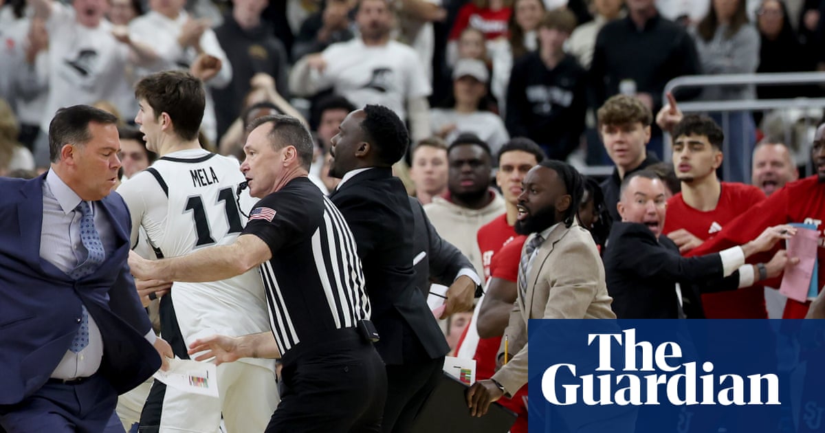 Six ejected after fight forces 20-minute delay in St John’s-Providence game | College basketball