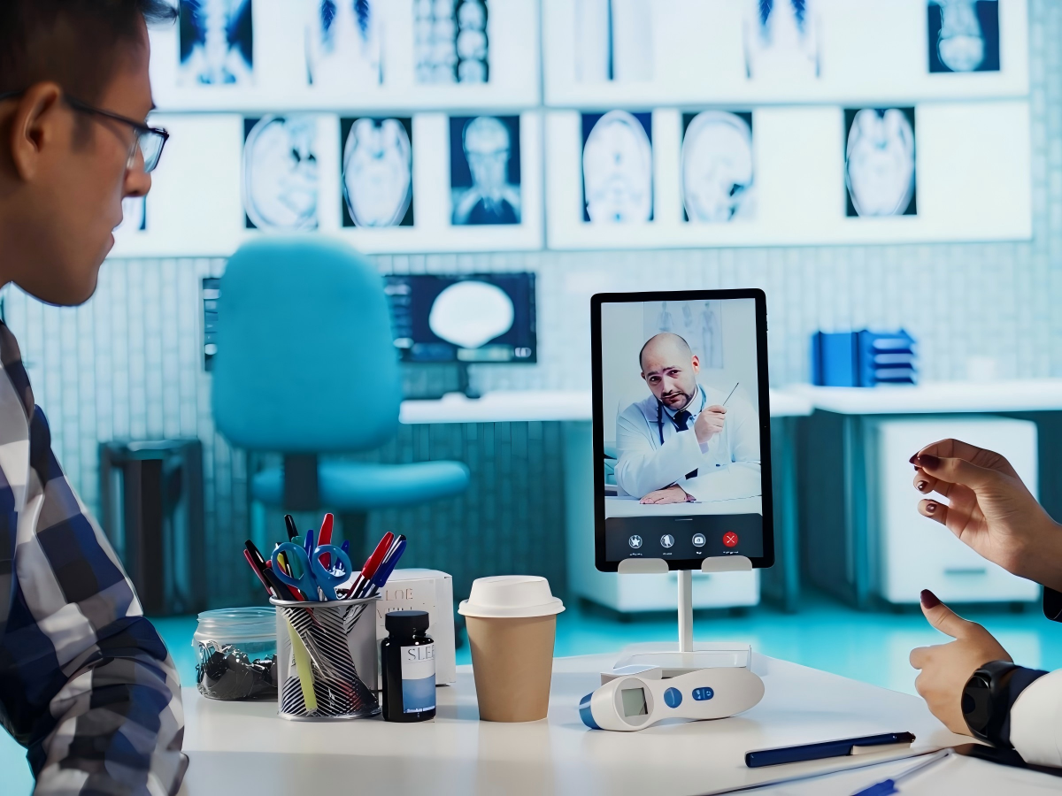 The Effects of Digital Health Interventions for Family Members in Intensive Care Units: Systematic Review and Meta-Analysis of Randomized Controlled Trials