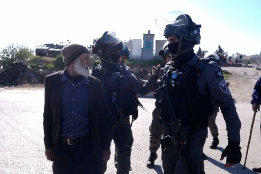 Israel arrests 14 Palestinians in occupied West Bank raids during Ramadan