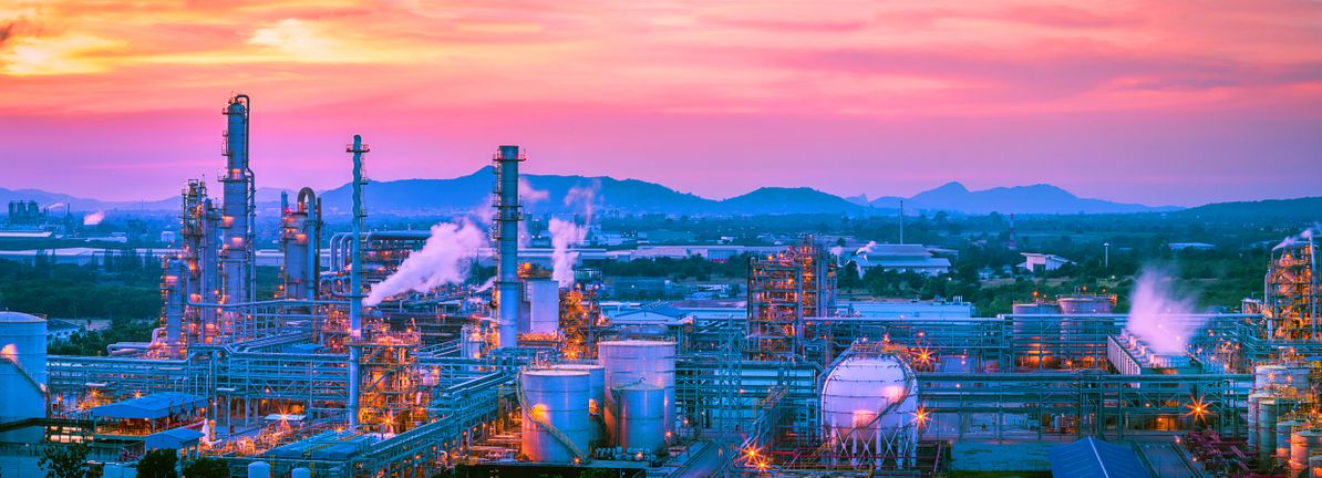 Assessing OMV (WBAG:OMV) Valuation After Recent Share Price Momentum