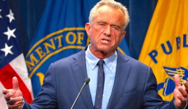 RFK Jr.’s Strange Diet ‘Cure’ Gets Brutally Debunked by Experts
