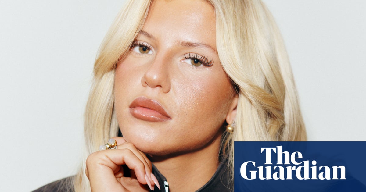 British pop-soul sensation Skye Newman: ‘I come from a vulnerable background and there are vultures in this world’ | Pop and rock