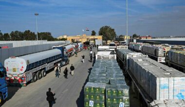 Oxfam to Halt Gaza Aid Over Israeli NGO Rules, as ex-CEO Alleges Pressure to Say 'Genocide'