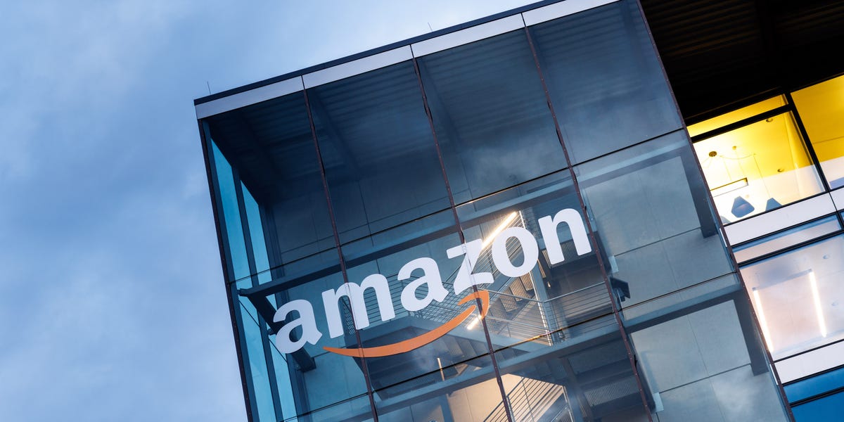 Amazon Earnings Updates: Analysts Await Updates on AI, AWS Before Q4 Results