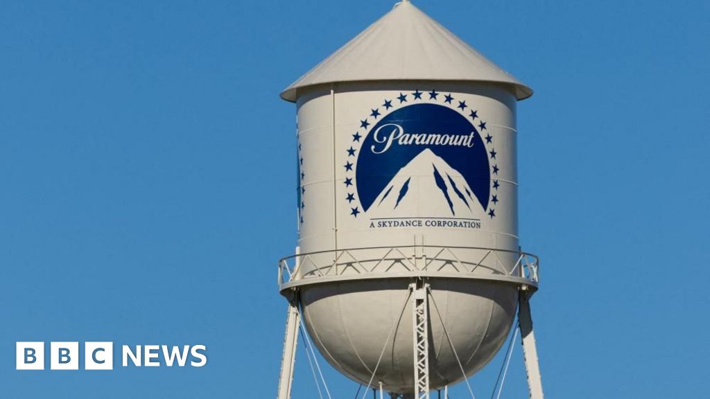 Paramount boosts Warner Bros offer to rival Netflix in takeover bid - BBC
