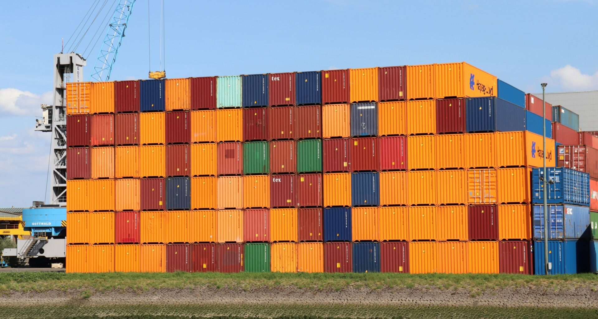 The hunt for truly zero-CVE container images