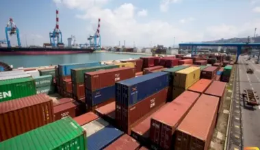 Statistics: Trade deficit for recorded goods increases by 15% in December