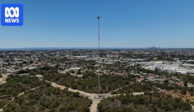 ABC Radio move to FM signals the end of an era for Perth listeners