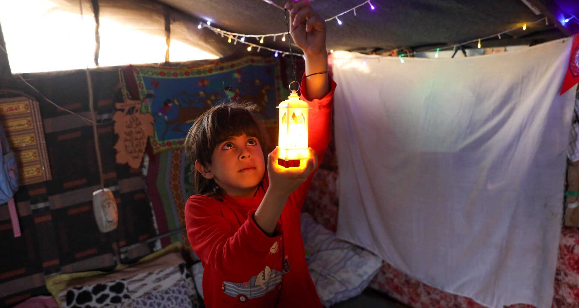 Gaza welcomes Ramadan amid fragile ‘ceasefire’ and fears of renewed war | Israel-Palestine conflict