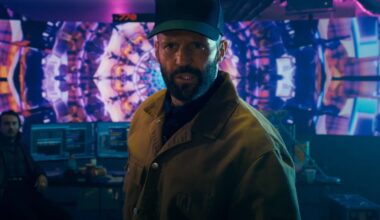 Jason Statham in The Beekeeper trailer