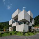 Courtesy of bood design bureau Double Side House / bood design bureau - Image 2 of 20