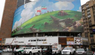 War or no war? Duelling analyses offer starkly different visions of conflict’s timing and trajectory – Middle East Monitor