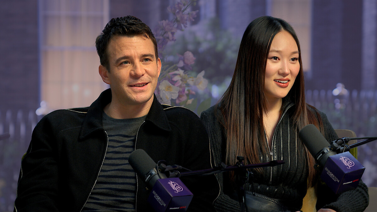 Yerin Ha & Luke Thompson - Bridgerton Mid-Form