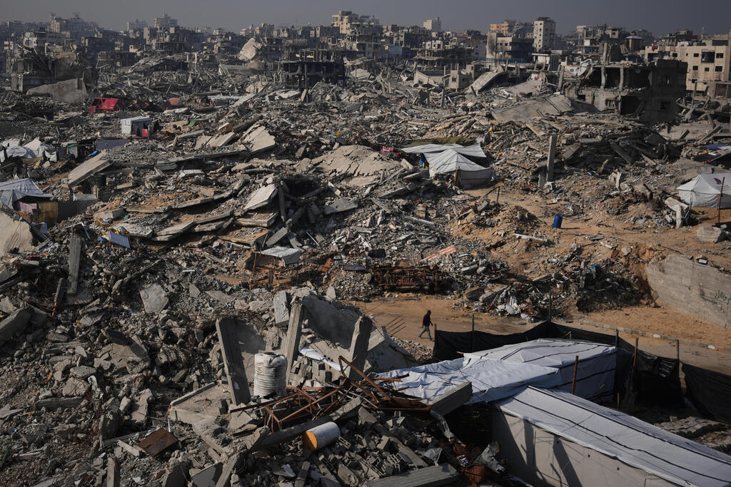 הרס ב שייח רדואן בעיר עזה רצועת עזה