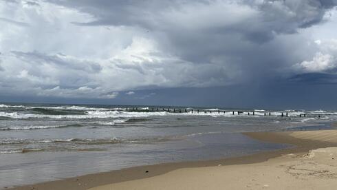 temperatures rise before weekend cooldown and rain