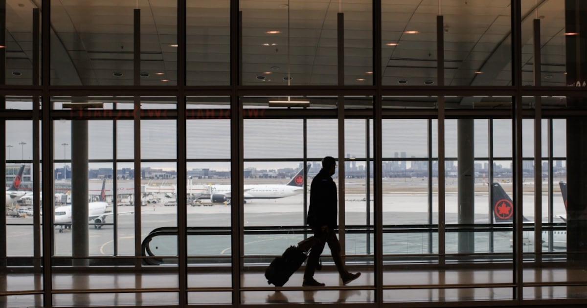 Number of U.S. travellers to Canada in December 2025