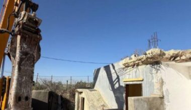 Palestinian Forced To Demolish His Home In Beit Hanina |