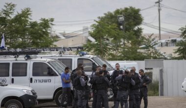 In first, Israel to revoke citizenship of 2 Israeli terror convicts and deport them