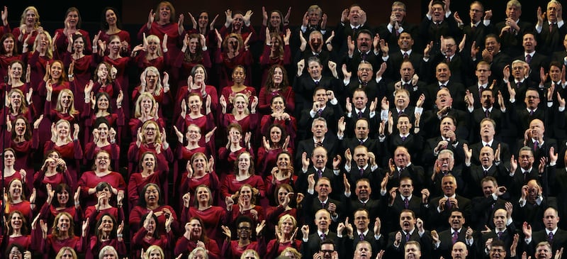The Tabernacle Choir and Orchestra at Temple Square sing and clap during "Cindy, an American song, as they perform during their "Songs of Hope" tour concert at Ginasio do Ibirapuera in São Paulo, Brazil, Friday, Feb. 27, 2026.
