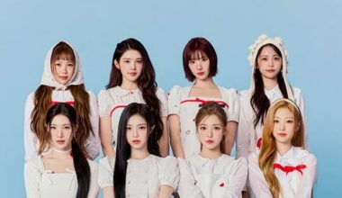 Hearts2Hearts Premieres 'RUDE!' Stage at First Fan Meeting - 조선일보