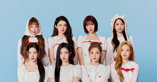 Hearts2Hearts Premieres 'RUDE!' Stage at First Fan Meeting - 조선일보