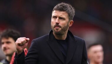 Evans Silences Critics with Set-Piece in United's Tottenham Win - 조선일보