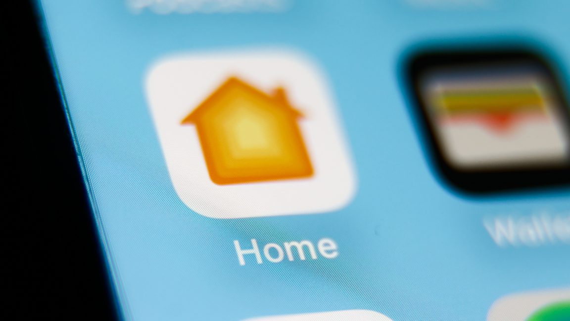 Apple Home app icon on an iOS screen