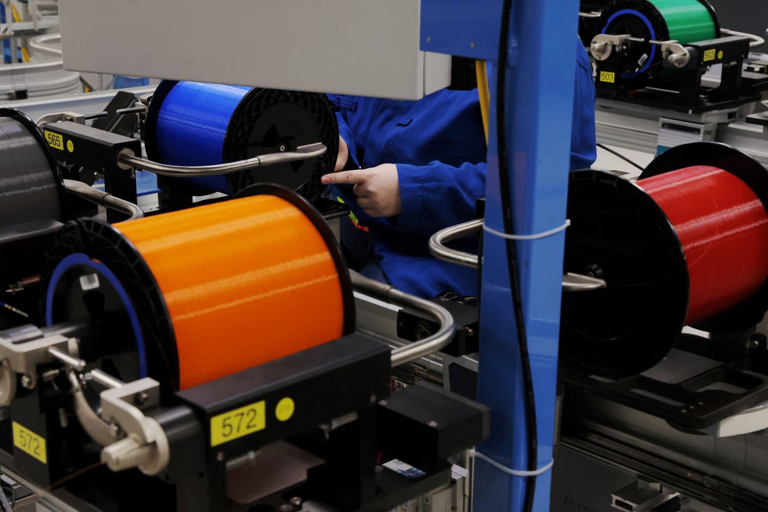 AI Is Making This Glass Maker One of the Year's Hottest Stocks