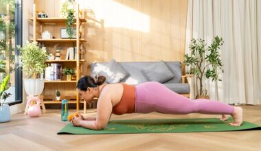 This is how long you should be able to hold a plank for, according to your age