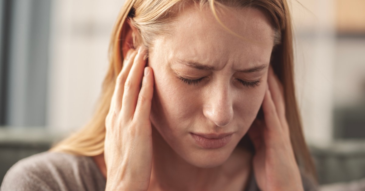 4 Natural Tinnitus Remedies Recommended by an Ear Doctor