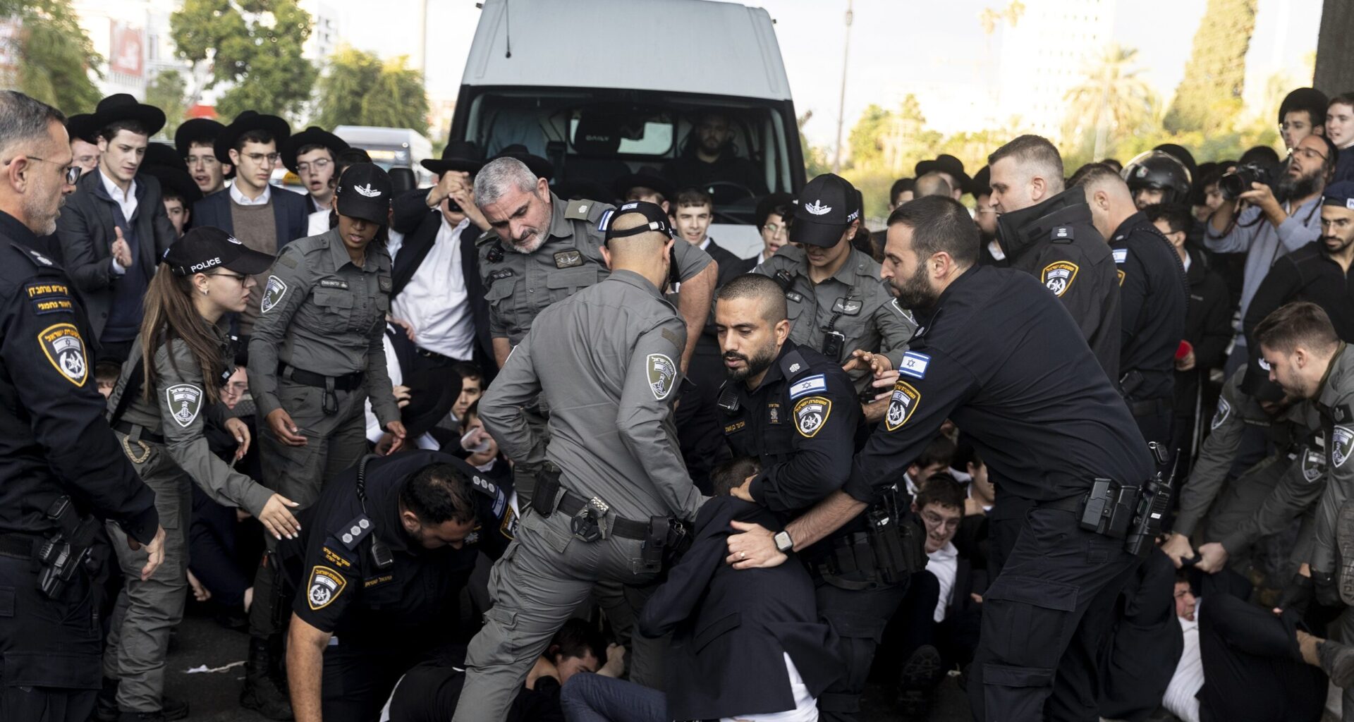 Conscription Crisis in Israel Escalates From Legal Dispute to Violent Street Confrontation